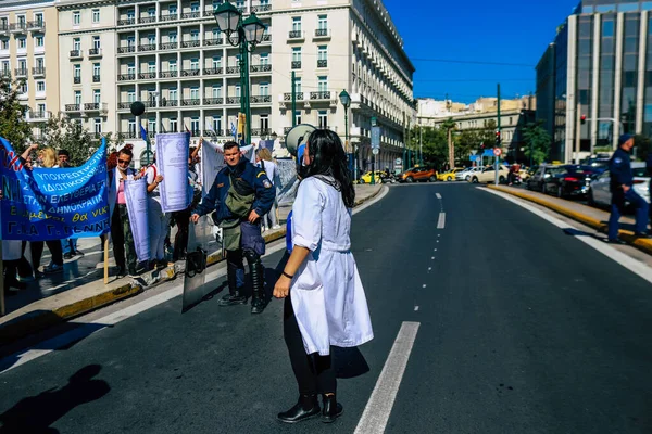 Atenas Grécia Novembro 2021 Polícia Manifestante Enfrentam Durante Protesto Contra — Fotografia de Stock