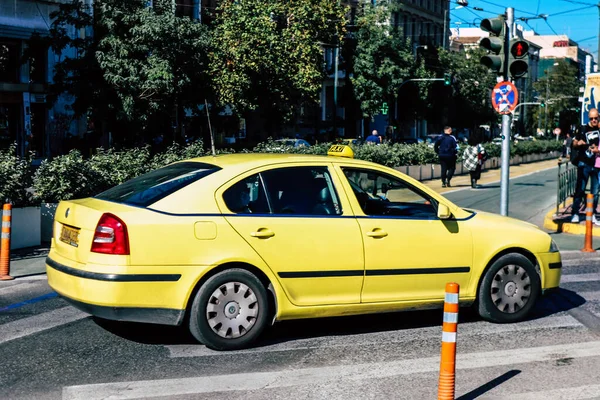 Athens Greece November 2021 Taxi Driving Streets Athens Coronavirus Epidemic — Stock Photo, Image