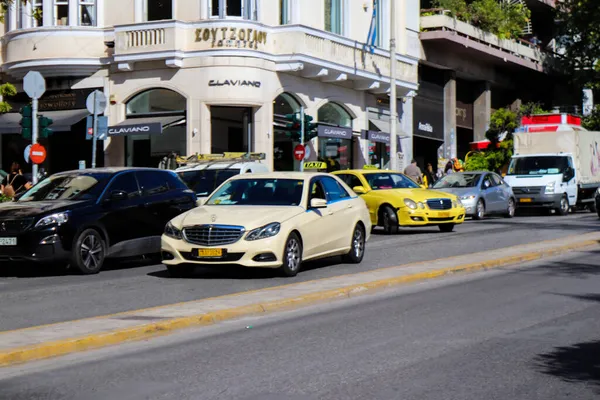 Athènes Grèce Novembre 2021 Taxi Conduisant Dans Les Rues Athènes — Photo