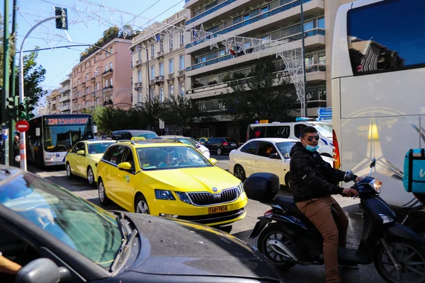 Athens Greece November 2021 Taxi Driving Streets Athens Coronavirus Epidemic — Stock Photo, Image