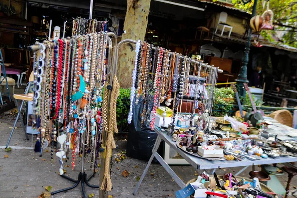 아테네 2021 Monastiraki Flea Market 비비시 광장에는 골동품 손으로 물건을 — 스톡 사진