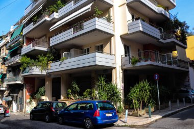 Atina, Yunanistan - Exarchia ilçesinde bulunan 08 Kasım 2021 Bina, Atina 'nın asi bölgesi, sembolik bir şehir ve Yunanistan' ın başkenti olarak kabul ediliyor