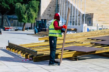 Atina, Yunanistan - Panathenaic Stadyumu 'ndaki Atina Maratonu için 11 Kasım 2021 Yarış, Coronavirus salgını nedeniyle 1 yıl aradan sonra 14 Kasım 2021' de gerçekleşti.