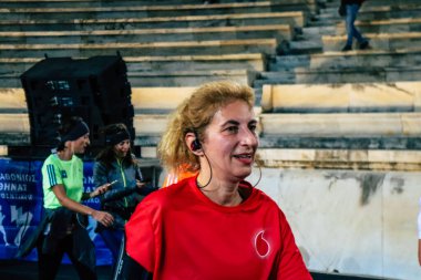 38. Otantik Atina 'daki 10 kilometrelik yol yarışlarının koşucuları, Coronavirus salgınının Yunanistan' ı vurması sonrasında geçen yıl yarışma iptal edildi.