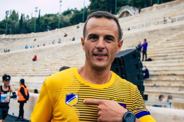 Atina, Yunanistan - 38. Otantik Atina Maratonu 'nun bitiminde 14 Kasım 2021 Koşu, geçen yıl Yunanistan' ı vuran koronavirüs salgını sonrasında yarışma iptal edildi