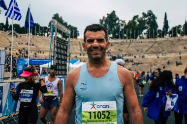 Atina, Yunanistan - 38. Otantik Atina Maratonu 'nun bitiminde 14 Kasım 2021 Koşu, geçen yıl Yunanistan' ı vuran koronavirüs salgını sonrasında yarışma iptal edildi