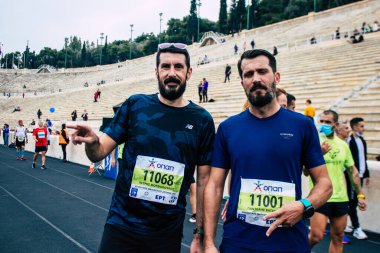 Atina, Yunanistan - 38. Otantik Atina Maratonu 'nun bitiminde 14 Kasım 2021 Koşu, geçen yıl Yunanistan' ı vuran koronavirüs salgını sonrasında yarışma iptal edildi