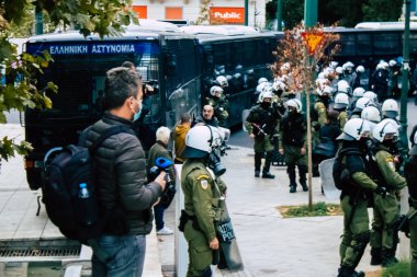 17 Kasım 1973 'te Atina sokaklarındaki askeri cuntaya karşı öğrenci ayaklanmasının anısına