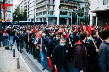 17 Kasım 1973 'te Atina sokaklarındaki askeri cuntaya karşı öğrenci ayaklanmasının anısına