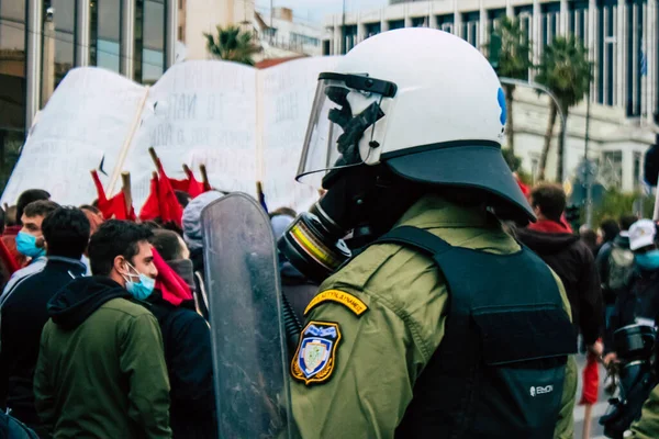 1973年11月17日のアテネの路上での軍事政権に対する学生蜂起の記念 — ストック写真