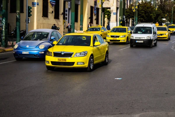 Atene Grecia Novembre 2021 Guidare Taxi Strade Atene Durante Epidemia — Foto Stock