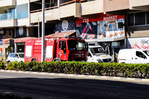 Limassol Chipre Noviembre 2021 Motor Bomberos Que Rueda Las Calles — Foto de Stock