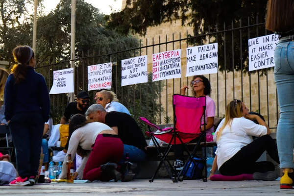 Λεμεσός Κύπρος Νοεμβρίου 2021 Διαδηλώνουν Ενάντια Στην Κυπριακή Κυβέρνηση Για — Φωτογραφία Αρχείου