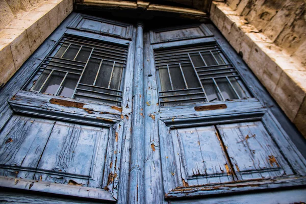 Limassol Chipre Diciembre 2021 Primer Plano Detallado Una Vieja Puerta —  Fotos de Stock