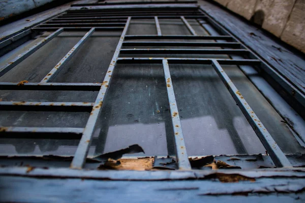 Limassol Cyprus December 2021 Detailed Close Old Window Totally Damaged — Stock Photo, Image