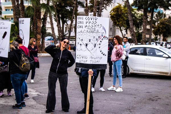 Limassol Chipre Diciembre 2021 Gente Manifiesta Contra Gobierno Chipriota Por —  Fotos de Stock