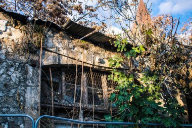 Lefkoşe, Kıbrıs - 24 Aralık 2021 Lefkoşe 'nin göbeğindeki Cityscape, Kıbrıs Rum Kesimi' nin Avrupa kesimi, binaların mimarisi ve başkent eski şehrin sokakları