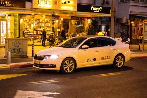 Tel Aviv Israel February 2022 Taxi Driving Streets Tel Aviv — Stock Photo, Image