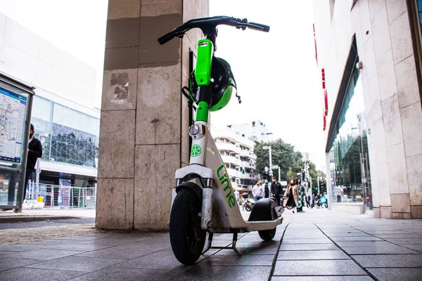 Tel Aviv Israel Febrero 2022 Scooter Eléctrico Para Alquilar Que —  Fotos de Stock