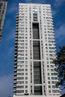 Tel Aviv, İsrail - 09 Şubat 2022 Tel Aviv 'in metropol bölgesinin şehir merkezi İsrail' in en büyük ikinci şehri