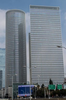 Tel Aviv, İsrail - 09 Şubat 2022 Tel Aviv 'in metropol bölgesinin şehir merkezi İsrail' in en büyük ikinci şehri