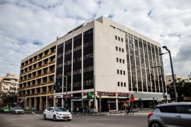 Tel Aviv, İsrail - 15 Şubat 2022 Tel Aviv 'in metropol bölgesinin şehir merkezi İsrail' in en büyük ikinci şehri