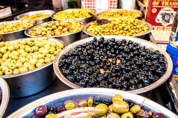 Tel Aviv Israel February 2022 Various Olives Sold Vibrant Carmel — Stock Photo, Image