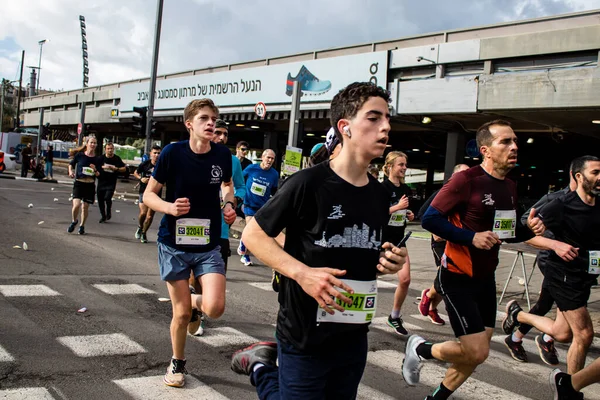 Tel Aviv Israel Februari 2022 Runners Gatan Tel Aviv Samsung — Stockfoto