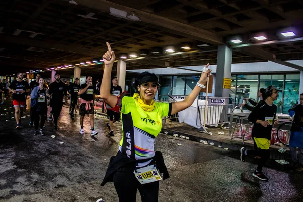 Tel Awiw Izrael Lutego 2022 Biegacze Ulicy Tel Awiwu Maratonie — Zdjęcie stockowe