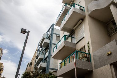 Tel Aviv, İsrail - 09 Mart 2022 Tel Aviv şehir merkezi, beyaz şehir ve İsrail 'in en büyük ikinci şehri