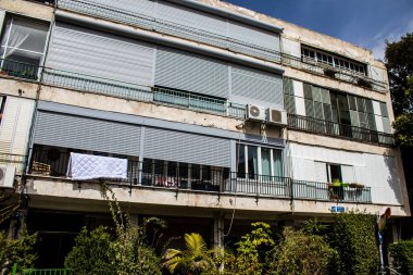 Tel Aviv, İsrail - 09 Mart 2022 Tel Aviv şehir merkezi, beyaz şehir ve İsrail 'in en büyük ikinci şehri