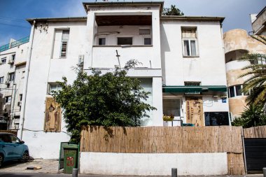 Tel Aviv, İsrail - 09 Mart 2022 Tel Aviv şehir merkezi, beyaz şehir ve İsrail 'in en büyük ikinci şehri