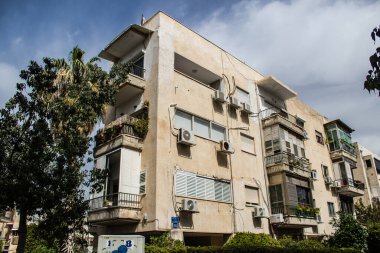 Tel Aviv, İsrail - 09 Mart 2022 Tel Aviv şehir merkezi, beyaz şehir ve İsrail 'in en büyük ikinci şehri