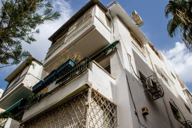 Tel Aviv, İsrail - 09 Mart 2022 Tel Aviv şehir merkezi, beyaz şehir ve İsrail 'in en büyük ikinci şehri