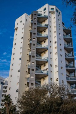 Tel Aviv, İsrail - 09 Mart 2022 Tel Aviv şehir merkezi, beyaz şehir ve İsrail 'in en büyük ikinci şehri