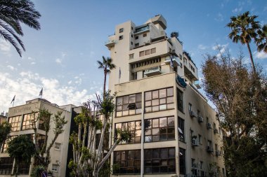 Tel Aviv, İsrail - 09 Mart 2022 Tel Aviv şehir merkezi, beyaz şehir ve İsrail 'in en büyük ikinci şehri