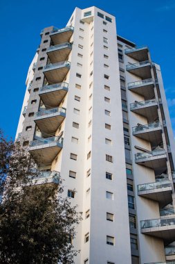 Tel Aviv, İsrail - 09 Mart 2022 Tel Aviv şehir merkezi, beyaz şehir ve İsrail 'in en büyük ikinci şehri