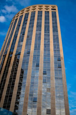 Tel Aviv, İsrail - 09 Mart 2022 Tel Aviv şehir merkezi, beyaz şehir ve İsrail 'in en büyük ikinci şehri