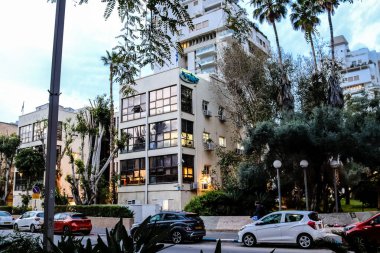 Tel Aviv, İsrail - 09 Mart 2022 Tel Aviv şehir merkezi, beyaz şehir ve İsrail 'in en büyük ikinci şehri