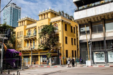 Tel Aviv, İsrail - 09 Mart 2022 Tel Aviv şehir merkezi, beyaz şehir ve İsrail 'in en büyük ikinci şehri