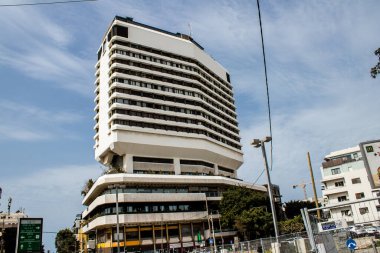 Tel Aviv, İsrail - 09 Mart 2022 Tel Aviv şehir merkezi, beyaz şehir ve İsrail 'in en büyük ikinci şehri