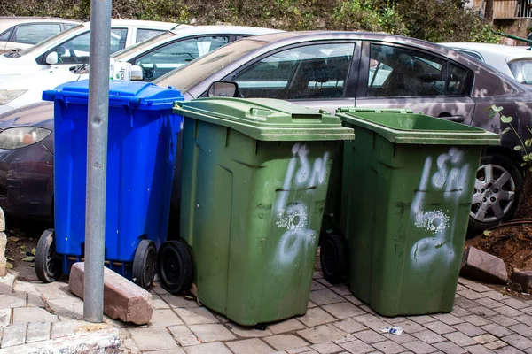 Tel Awiw Izrael Marca 2022 Pojemnik Śmieci Zlokalizowany Centrum Tel — Zdjęcie stockowe