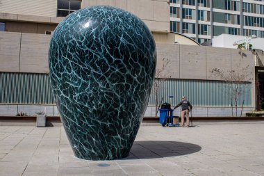 Tel Aviv, İsrail - 11 Nisan 2022 Tel Aviv şehir merkezi, beyaz şehir ve İsrail 'in en büyük ikinci şehri