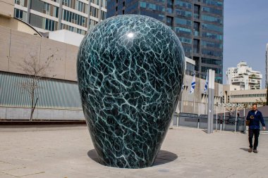 Tel Aviv, İsrail - 11 Nisan 2022 Tel Aviv şehir merkezi, beyaz şehir ve İsrail 'in en büyük ikinci şehri