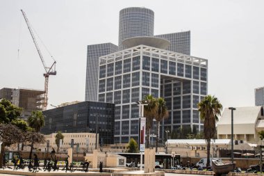 Tel Aviv, İsrail - 11 Nisan 2022 Tel Aviv şehir merkezi, beyaz şehir ve İsrail 'in en büyük ikinci şehri