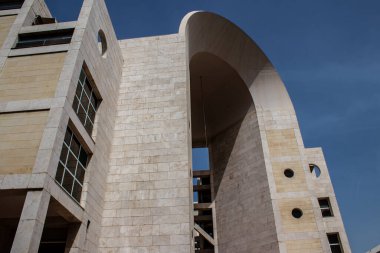 Tel Aviv, İsrail - 11 Nisan 2022 Tel Aviv şehir merkezi, beyaz şehir ve İsrail 'in en büyük ikinci şehri