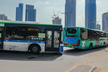 Tel Aviv, İsrail - 11 Nisan 2022 Tel Aviv şehir merkezi, beyaz şehir ve İsrail 'in en büyük ikinci şehri