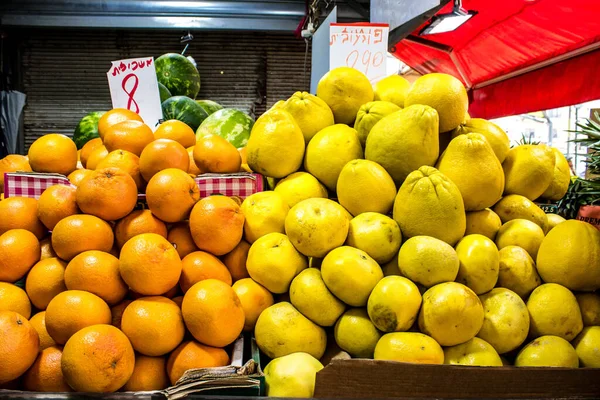Tel Aviv Israel April 2022 Färska Grönsaker Frukt Oliver Kryddor — Stockfoto