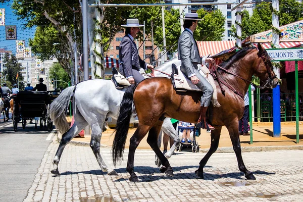 Seville Spain May 2022 Sevillian Riders Dressed Traditional Andalusian Way — Stockfoto