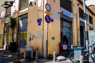 Tel Aviv, İsrail - 7 Mayıs 2022 Tel Aviv şehir merkezi, beyaz şehir ve İsrail 'in en büyük ikinci şehri